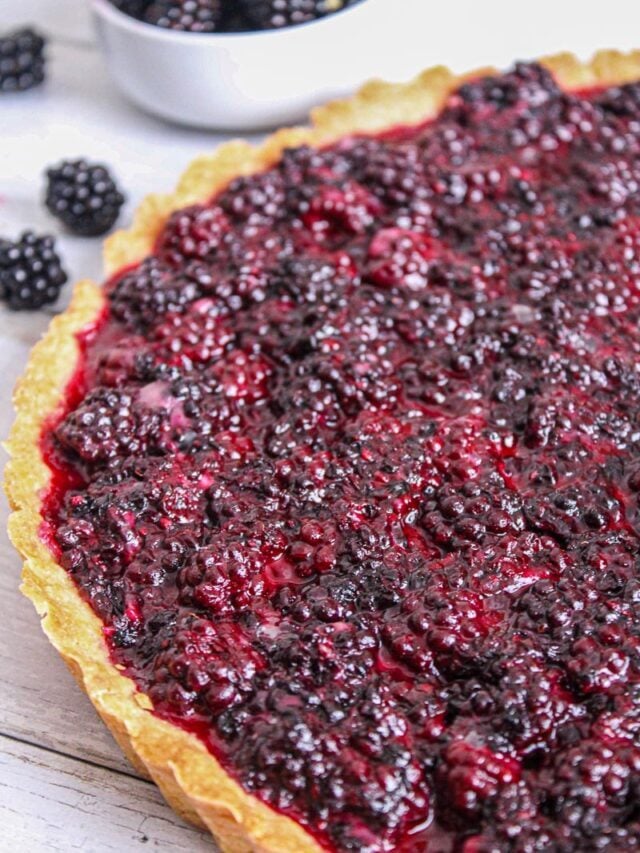 Easy Blackberry Tart