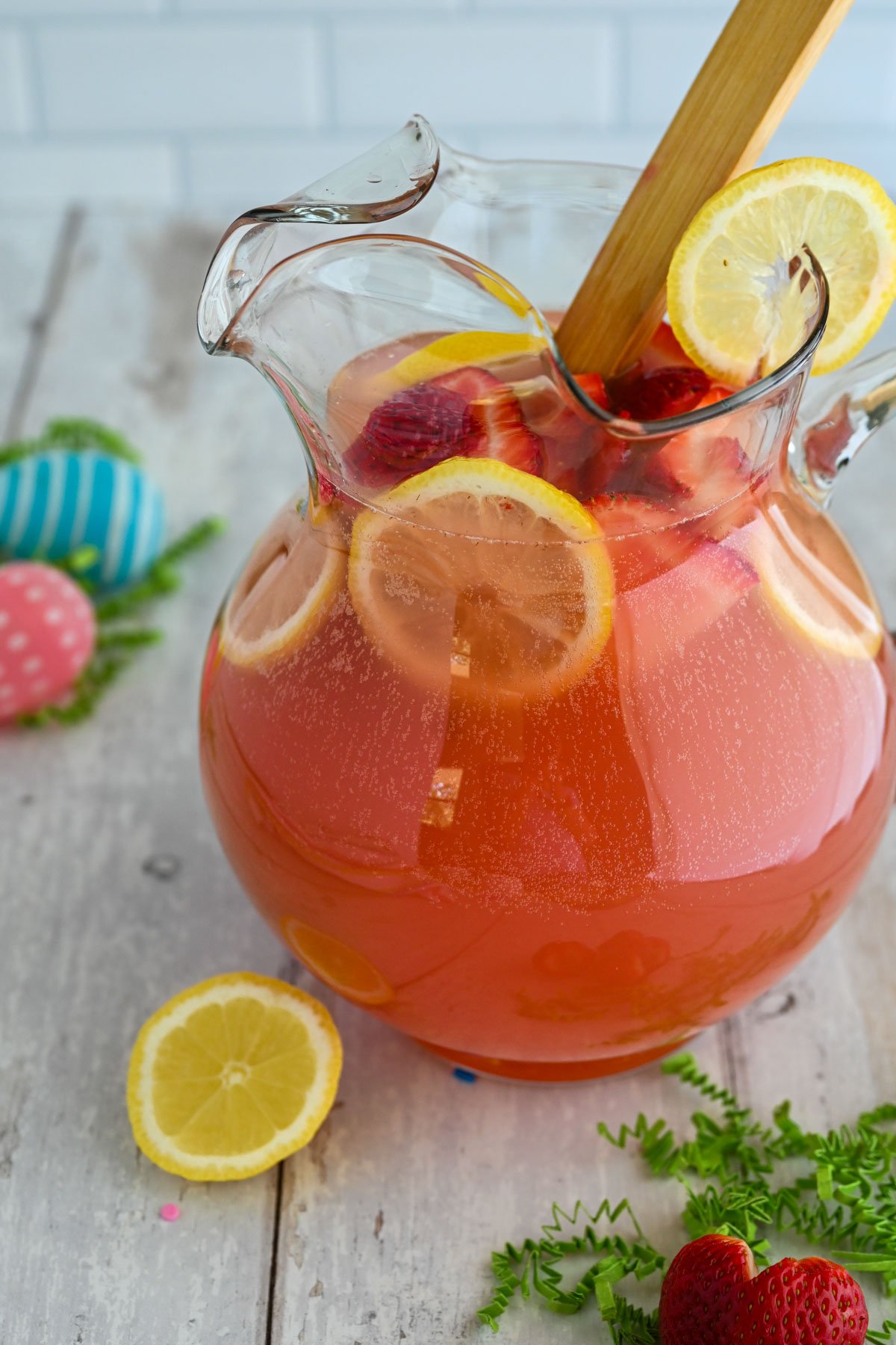 Easter Punch - Simply Scrumptious Eats