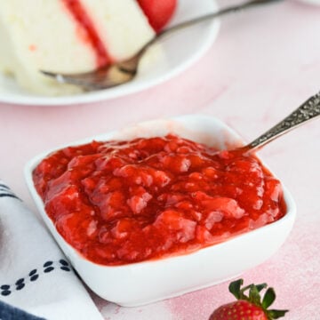 Strawberry Filling for cake.