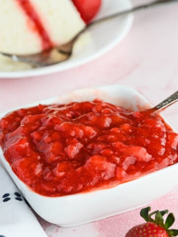 Strawberry Filling for cake.